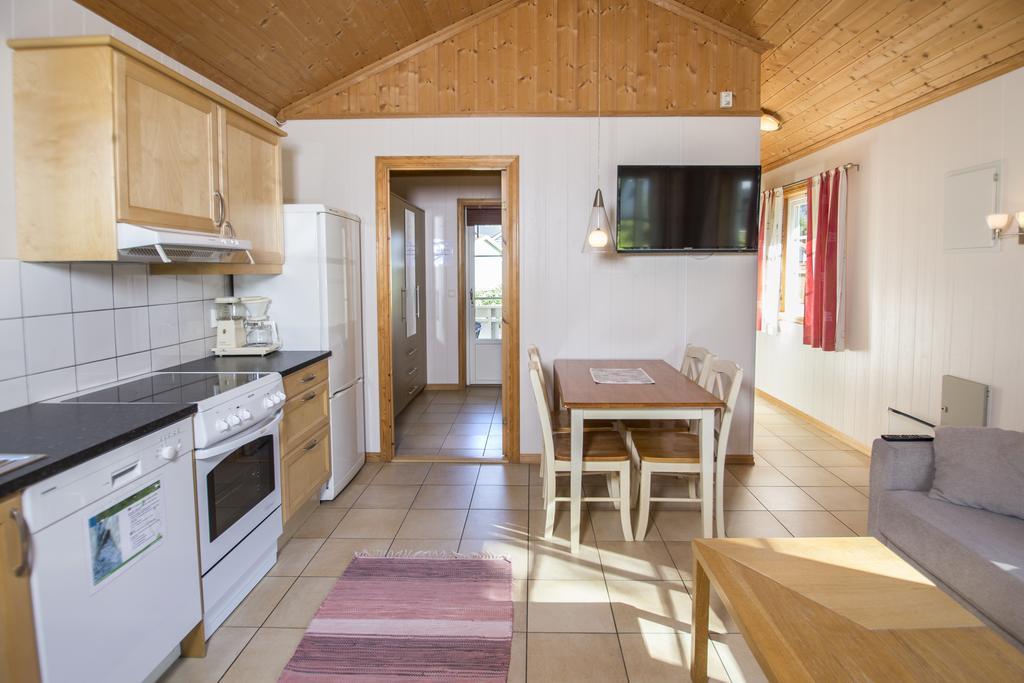 Jolstraholmen Camping Og Hytter Vassenden Pokój zdjęcie